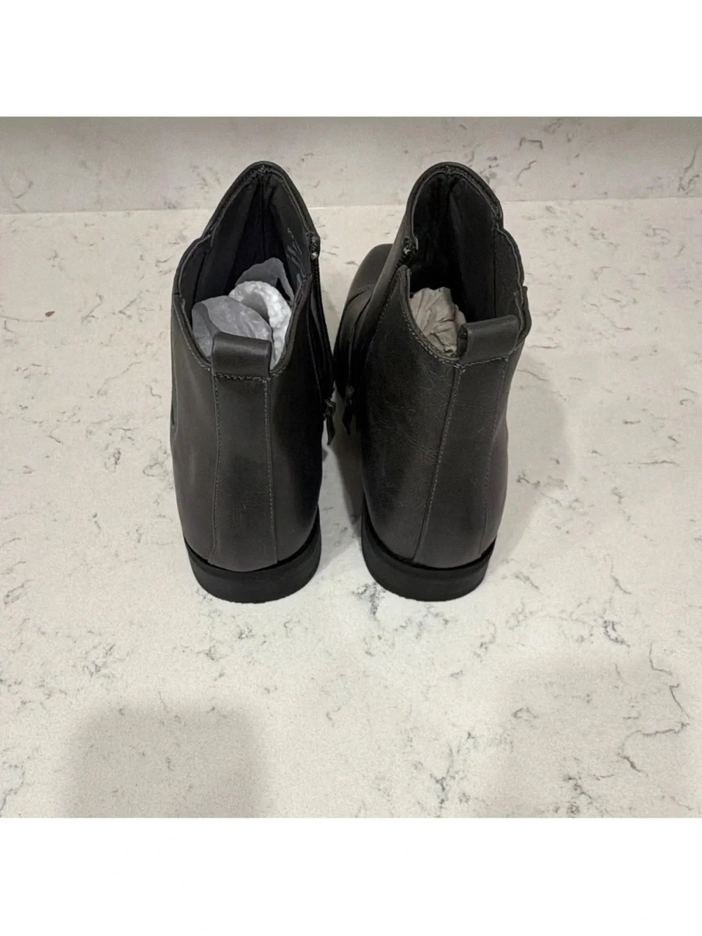Vance co Men’s Gray Chelsea Ankle Boots Faux Leather Square Toe Side Zip US 7.5